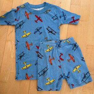 Hanna Andersson Airplane Pajama Set Size 6-7 shorts + short sleeve top Cotton